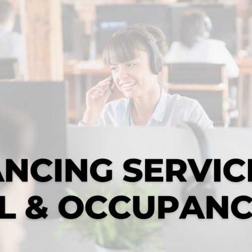 Balancing Service Level and Occupancy in Call Centers